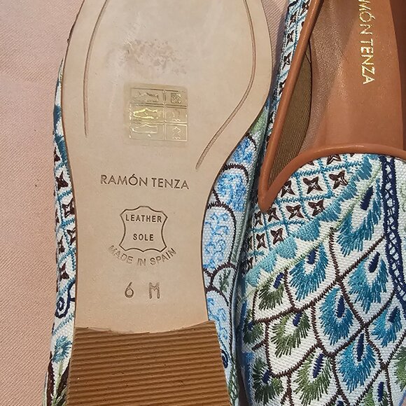Ramon Tenza size 6 never worn, brand new - Picture 2 of 2